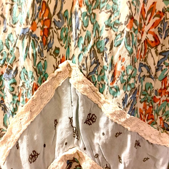 Dress - Picture 5 of 5